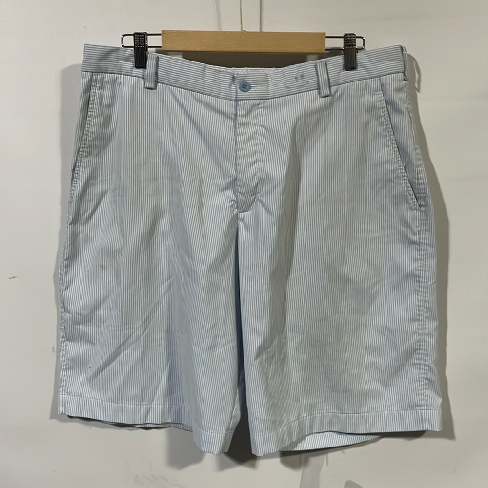 Nike golf athletic striped shorts